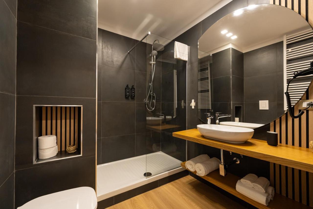 Toledo Relais Suites - By Pera Rooms Collection Νάπολη Εξωτερικό φωτογραφία