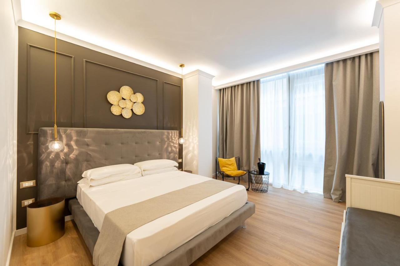 Toledo Relais Suites - By Pera Rooms Collection Νάπολη Εξωτερικό φωτογραφία